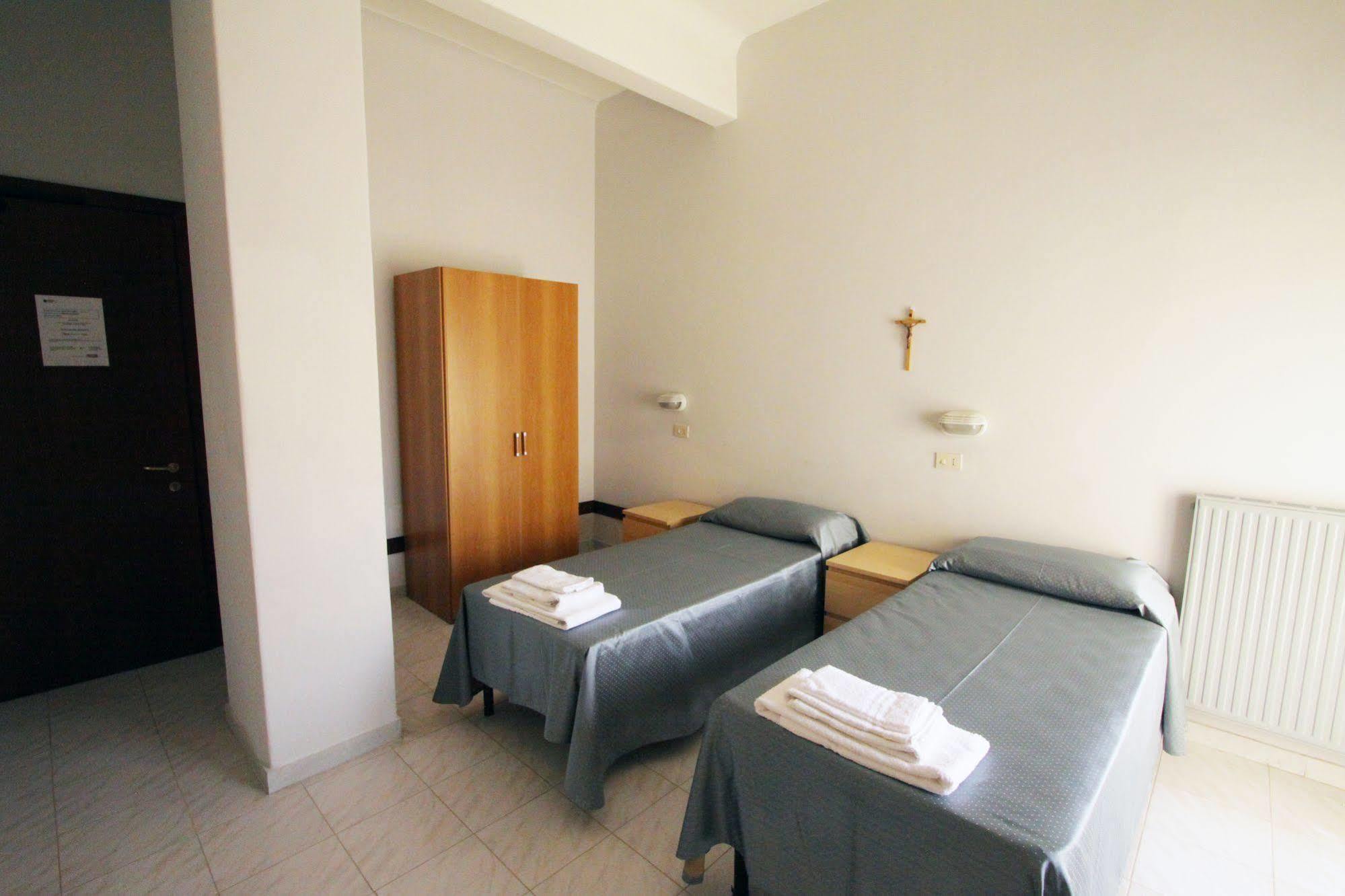 Casa Per Ferie Margherita Diomira Hotel Roma Exterior foto
